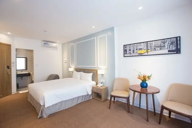 Vyhouse Hanoi Hotel - Oda