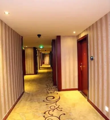 Vyluk Hotel - Chengdu Chunxi Road, No.2 Municipal Taiguli - İç Mekan