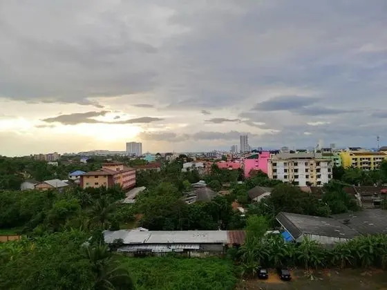 W Apartment Hat Yai