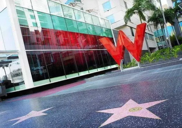 W Hollywood