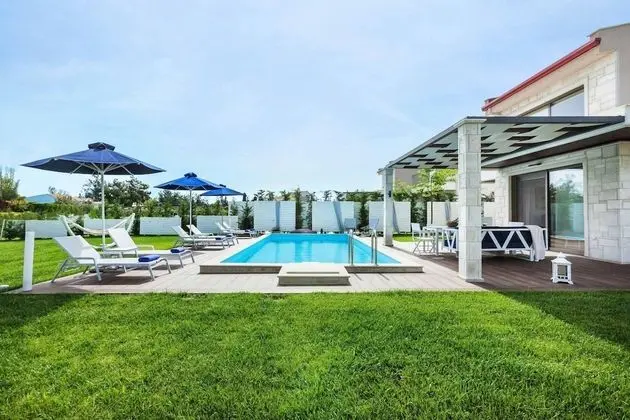 W Villas Halkidiki Deluxe 5 Bedroom Villa Private Pool