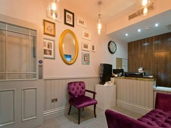 W12 Rooms - Lobi