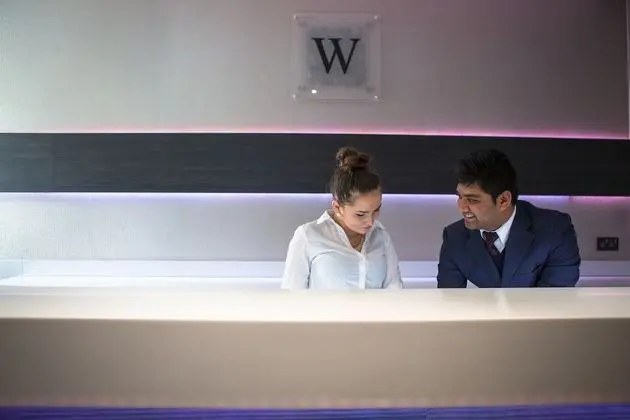 W14 Hotel - Lobi