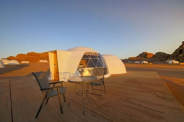 Wadi Rum UFO Luxotel - Campsite - Dış Mekan