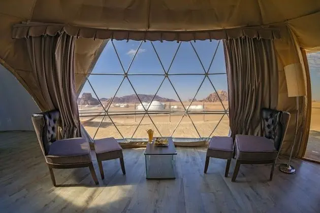 Wadi Rum UFO Luxotel - Campsite - İç Mekan