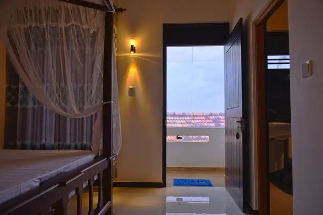 Wagon Wheel Inn - İç Mekan
