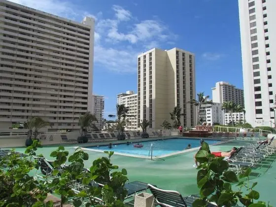 Waikiki Banyan - Walk to the Beach - Öne Çıkan Resim