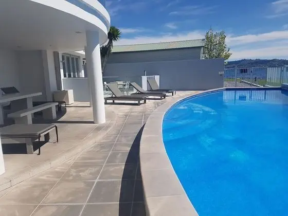 Waimahana Apartment 13 - Havuz