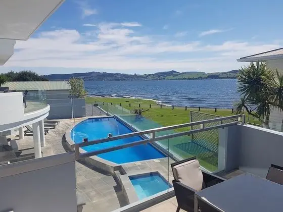 Waimahana Apartment 4