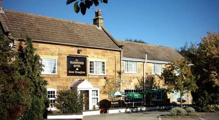 Wainstones Hotel