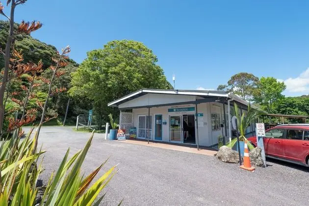 Waitangi Holiday Park - Lobi