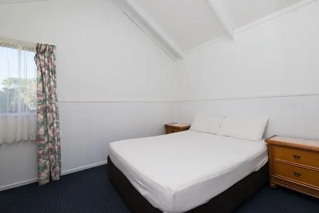 Waitangi Holiday Park - Oda