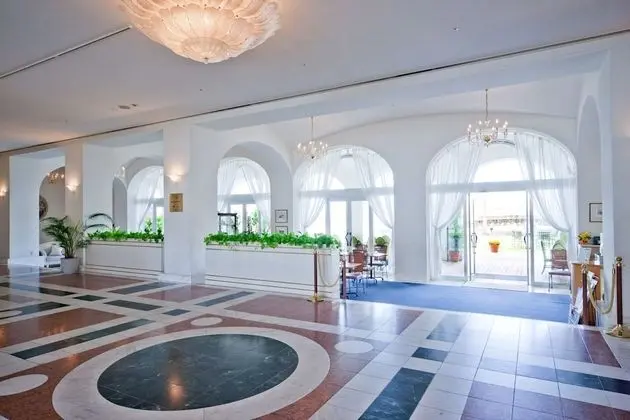 Wakayama Marina City Hotel - Lobi