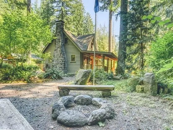 Wallace Cottage