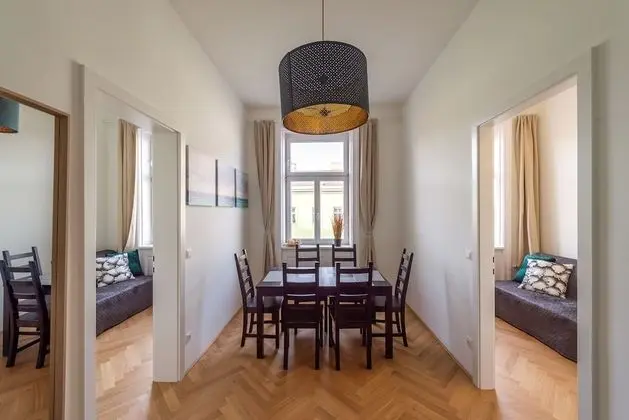 Wallenstein Apartments