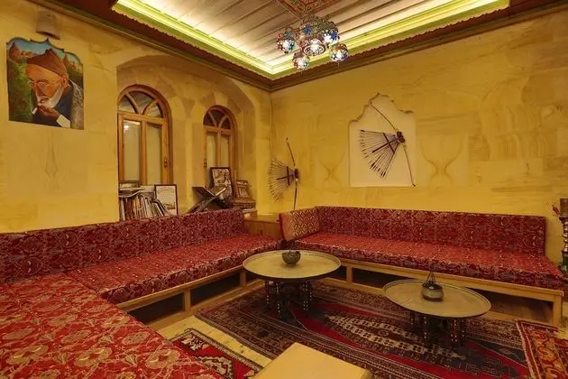 Walnut House - Lobi