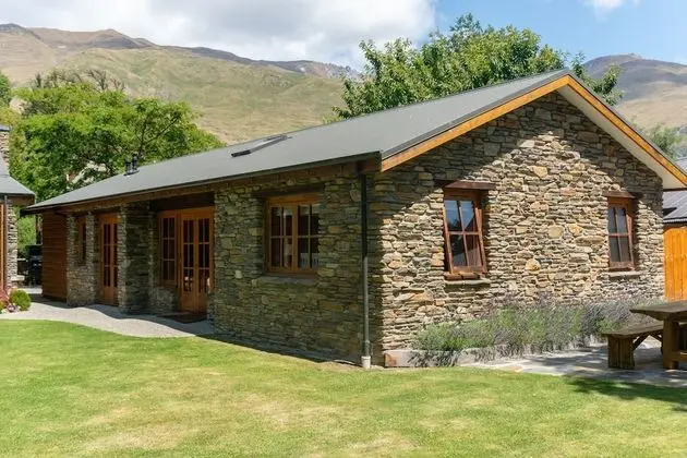 Wanaka Homestead