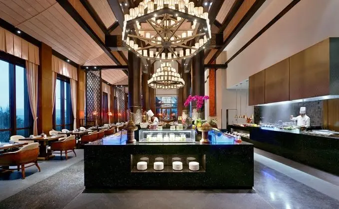 Wanda Vista Resort Xishuangbanna - Yeme / İçme