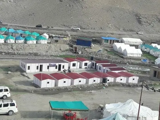 Wander Hut Tsomoriri