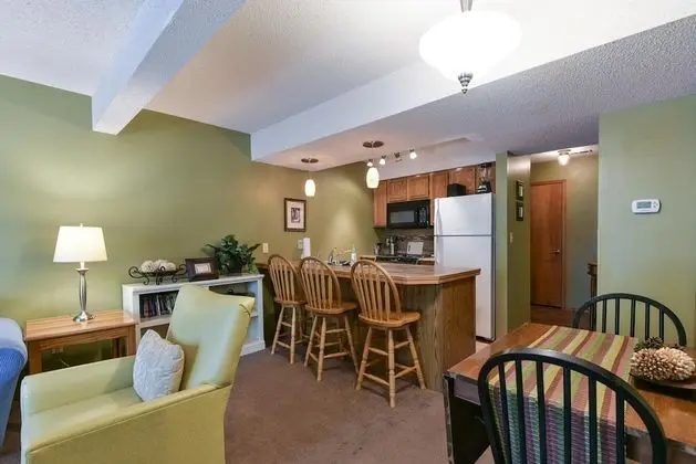 Wander INN at Notch - Great Outdoor Pools - Trails to Fishing - Family Friendly - Mutfak