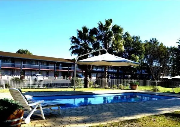 Wanderlight Motor/Inn - Havuz