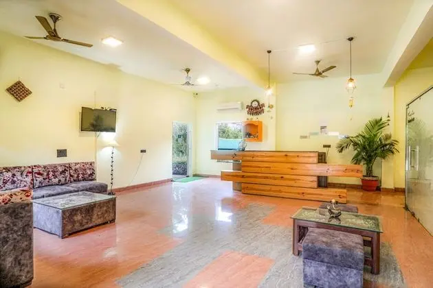 Wanderlust Corbett Resort - Lobi