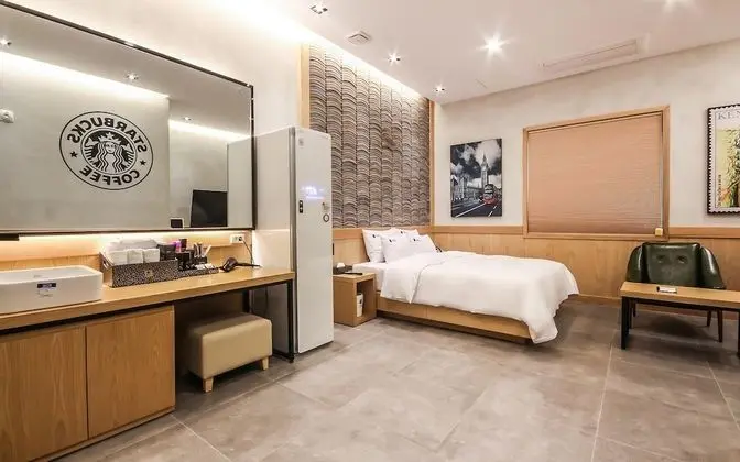 Wanju Bohemian Motel