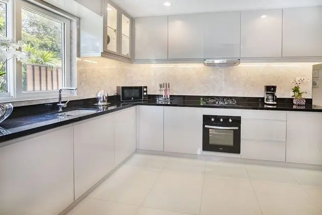 Villa Waree Near City and Beach - Mutfak