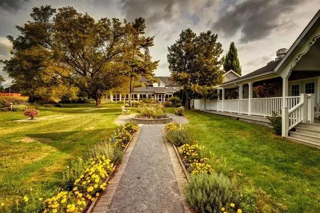 The Waring House