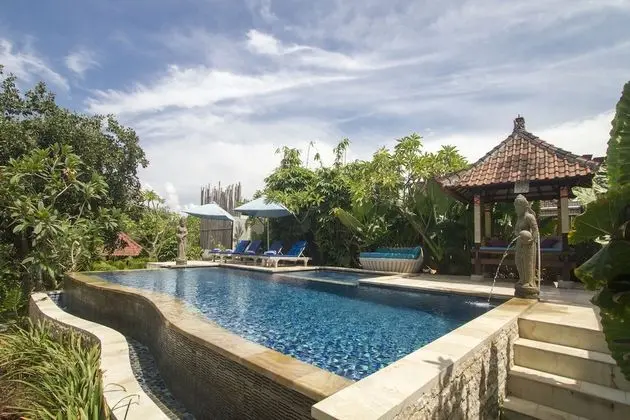 Warisan Villa - Havuz