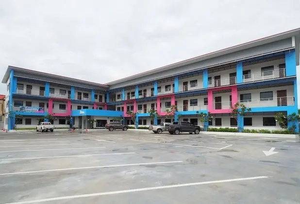 Waritthon Residence