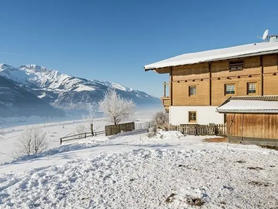 Warm Apartment in Uttendorf Salzburg near Ski Area