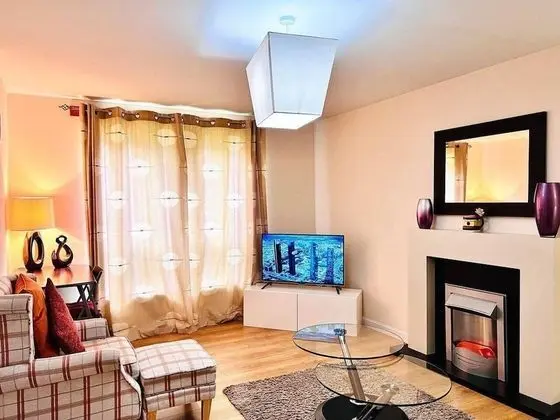 Warm City View 2-bed Apartment in Aberdeen