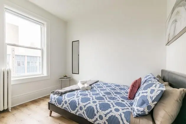 Warm Cozy 2 Bedroom Apartment w Netflix