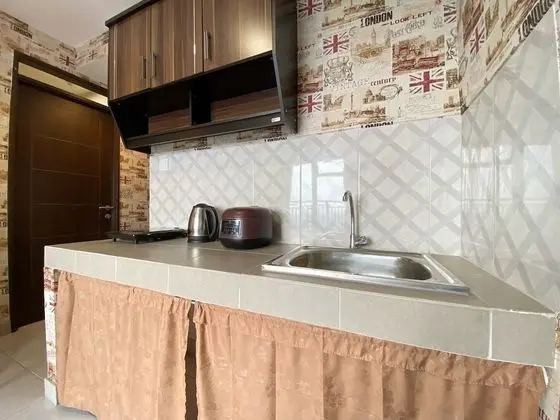 Warm And Cozy 2Br Apartment At Mekarwangi Square Cibaduyut - Mutfak
