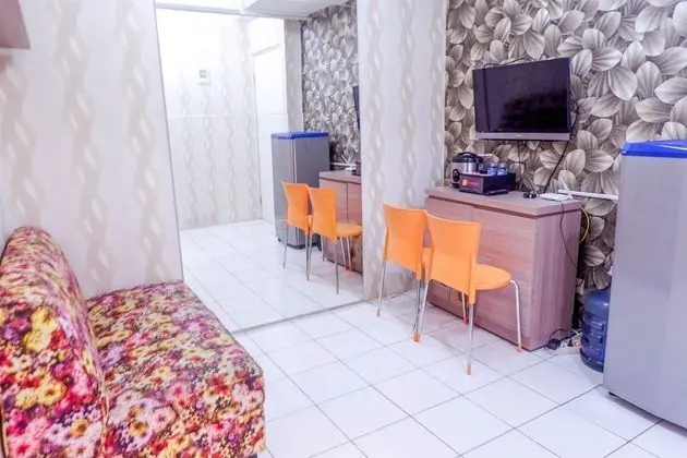 Warm Cozy Menteng Square Apartment