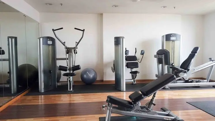 Warm And Homey 1Br At Cervino Village Casablanca Apartment - Fitness