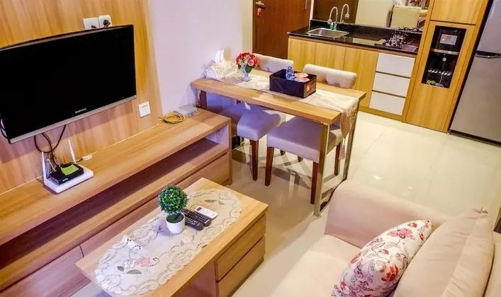 Warm Interior Apartment near MT Haryono and Cawang - Öne Çıkan Resim