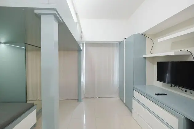 Warm And Restful Studio At Springlake Summarecon Apartment