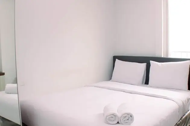 Warm And Simply Studio Room At Azalea Suites Apartment