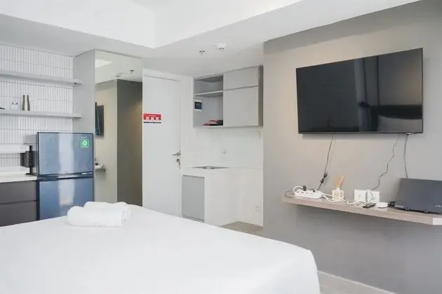 Warm And Simply Studio Room At Urbantown Serpong Apartment - Oda