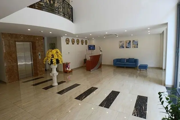 Warm Ways Hotel - Lobi