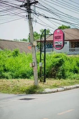 Warm Well Hostel Kanchanaburi - Dış Mekan