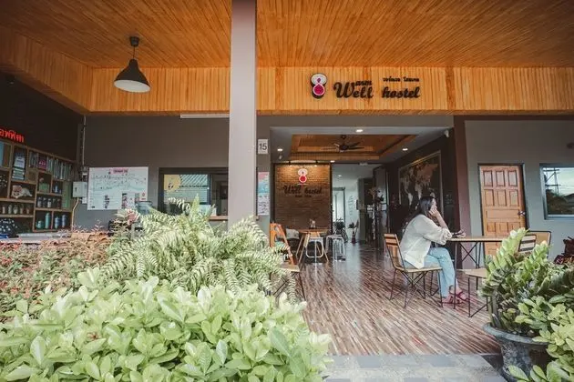 Warm Well Hostel Kanchanaburi - Lobi