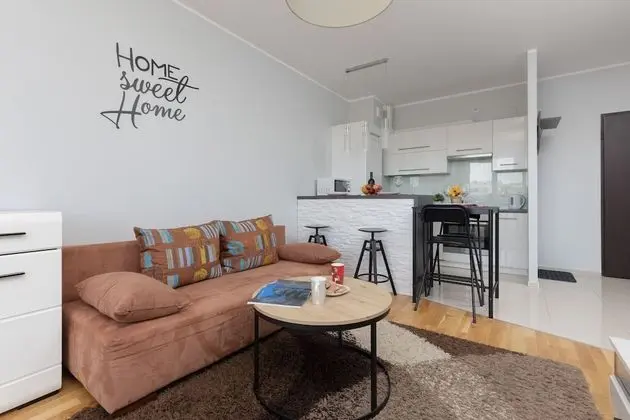 Warsaw Apartment Young City by Renters - Öne Çıkan Resim