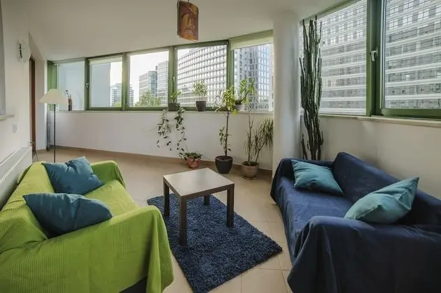 Warsaw Panorama Apartment