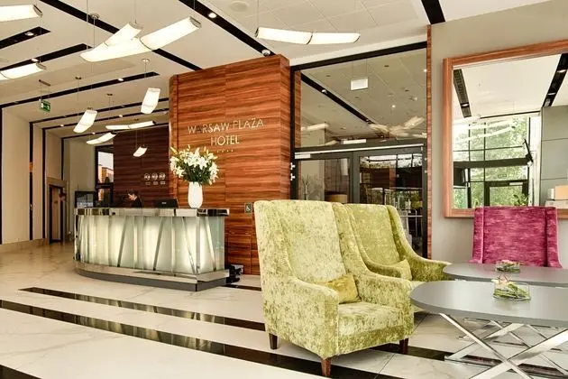 Warsaw Plaza Hotel - Lobi