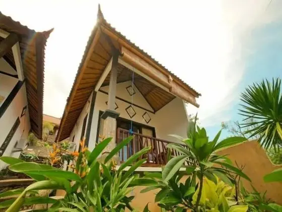 Warung Ary & Home Stay - Dış Mekan