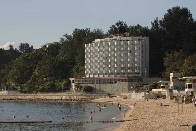The Warwick
