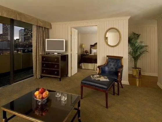 Warwick Hotel Denver - Oda
